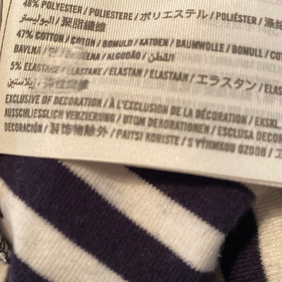 Abercrombie & Fitch Size M Black & White Striped Peekaboo Shoulder Shirt - Picture 4 of 4